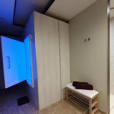 Hotel Float - Baltic Biggest Floating Center Riga