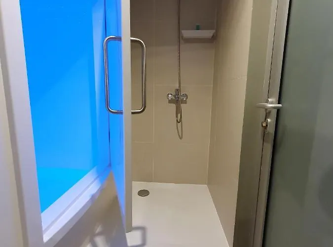 Float - Baltic Biggest Floating Center מלון ריגה